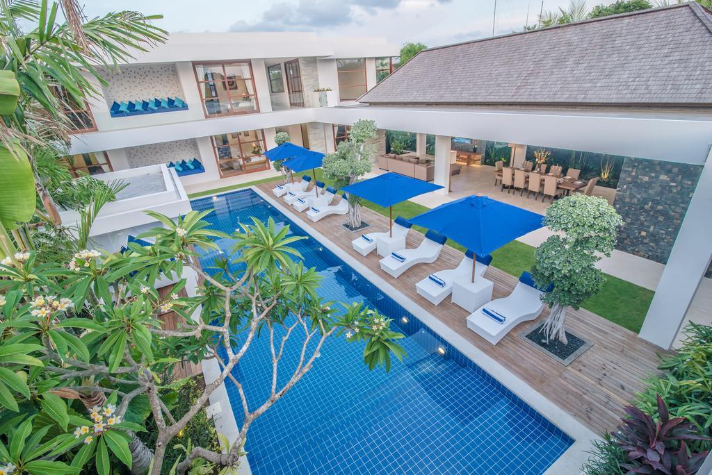 Freedom Villa Seminyak  Ruang foto